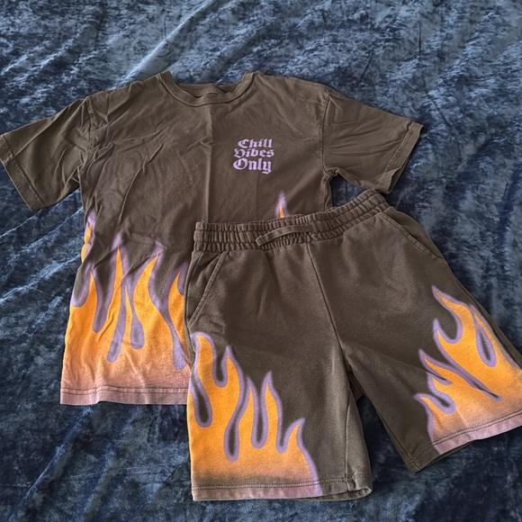 Boys 6/7 Summer Bundle - Picture 6 of 8